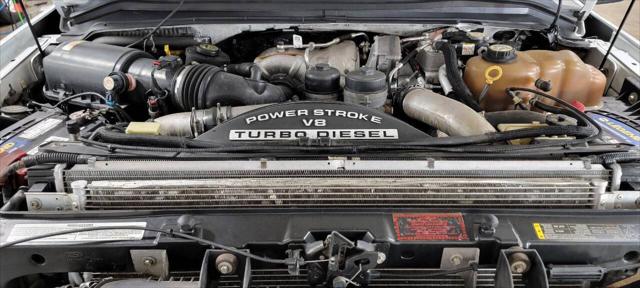 2008 Ford F-350 Lariat 4dr Crew Cab 4WD LB DRW