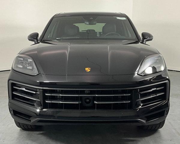2024 Porsche Cayenne AWD