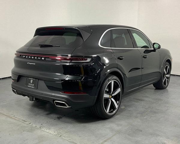 2024 Porsche Cayenne AWD