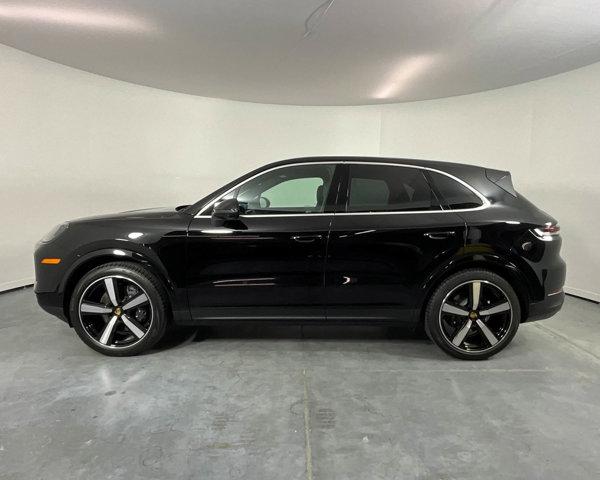 2024 Porsche Cayenne AWD
