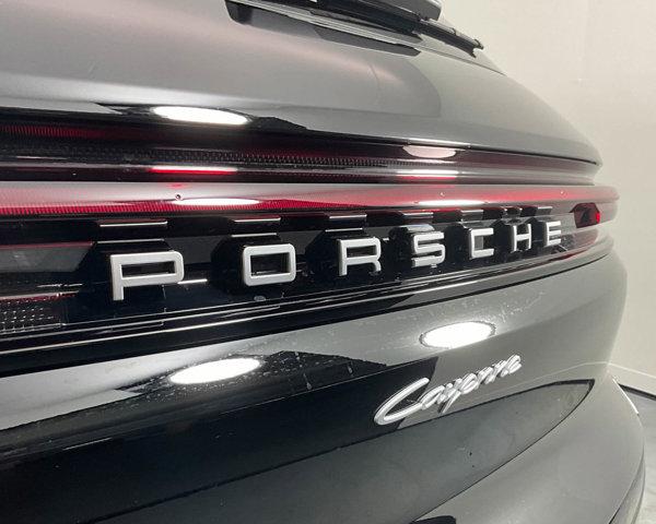2024 Porsche Cayenne AWD
