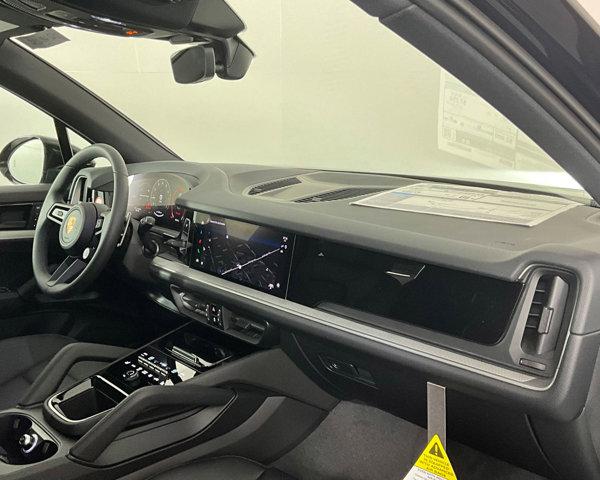2024 Porsche Cayenne AWD