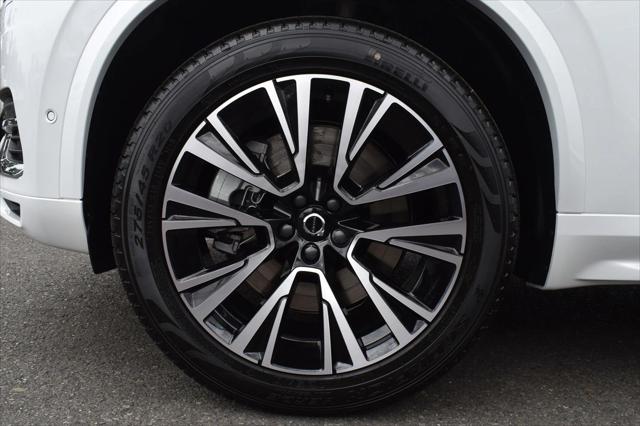 2025 Volvo XC90 Plug-In Hybrid Plus