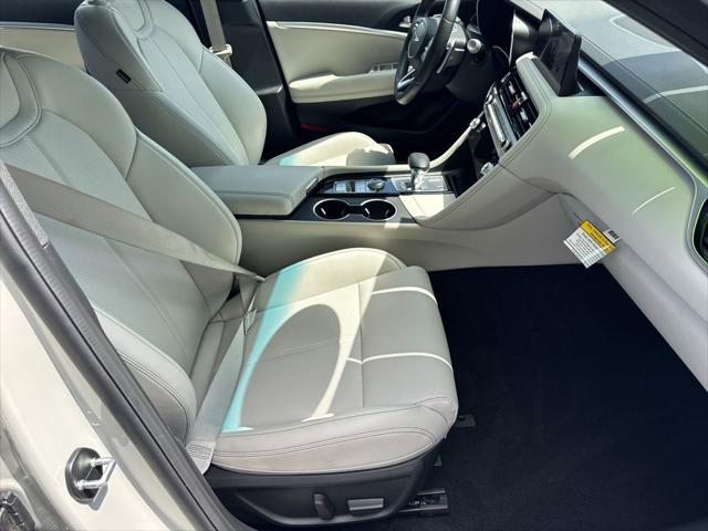 2025 Genesis G70 2.5T RWD