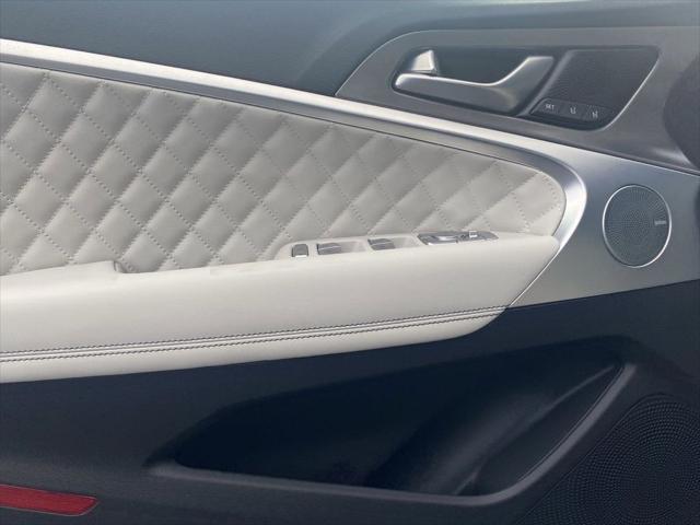 2025 Genesis G70 3.3T RWD Sport Advanced