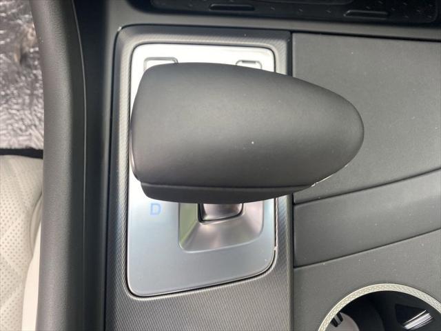 2025 Genesis G70 3.3T RWD Sport Advanced