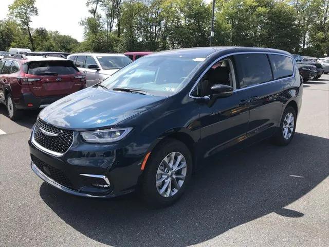 2024 Chrysler Pacifica PACIFICA TOURING L AWD