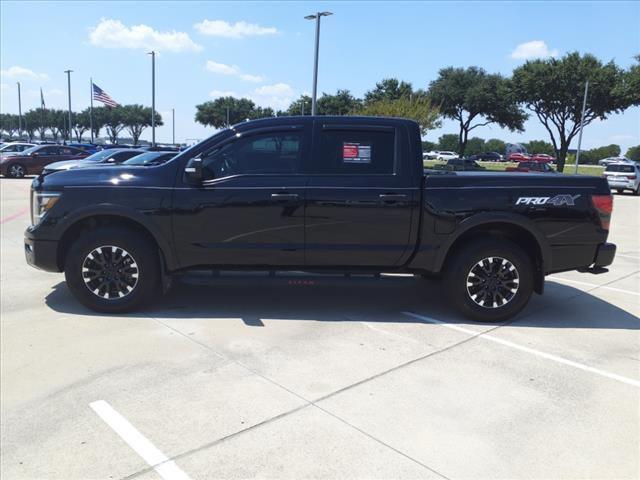 2021 Nissan TITAN Crew Cab PRO-4X 4x4