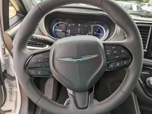 2022 Chrysler Pacifica Hybrid Limited