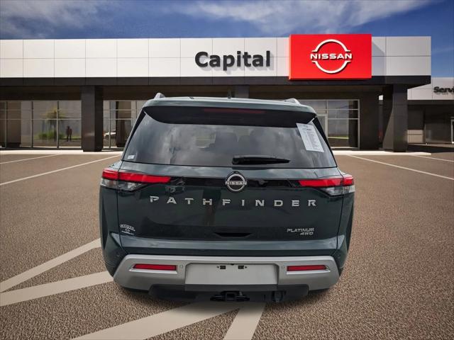 2023 Nissan Pathfinder Platinum 4WD