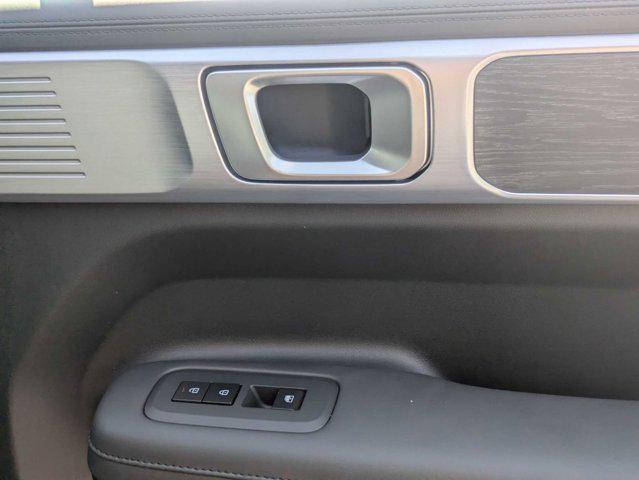 New 2024 Earthy Brass Matte Hyundai Limited image 75