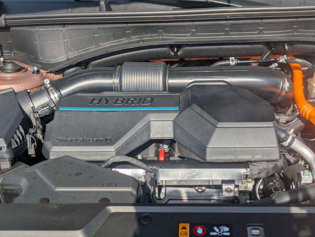 New 2024 Earthy Brass Matte Hyundai Limited image 76