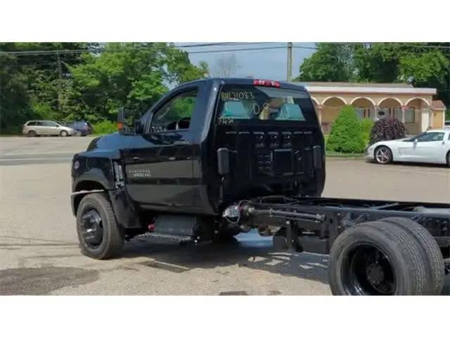 2024 Chevrolet Silverado 6500HD 1WT