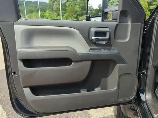 2024 Chevrolet Silverado 6500HD 1WT