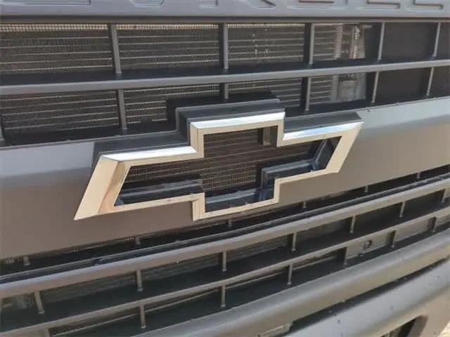2024 Chevrolet Silverado 6500HD 1WT