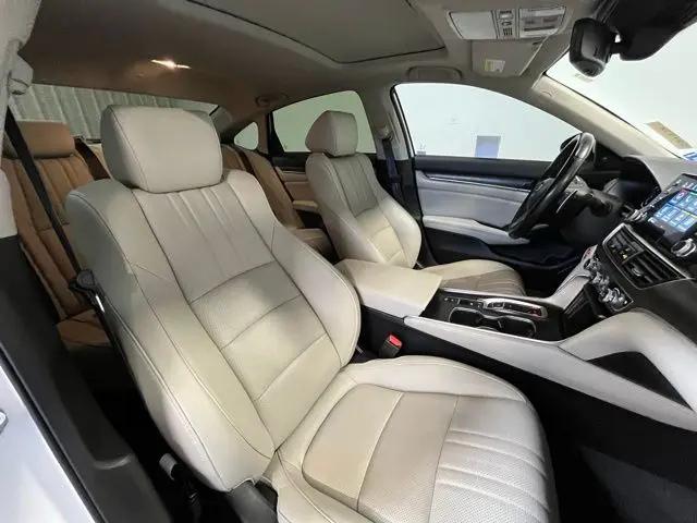 2022 Honda Accord Hybrid Touring