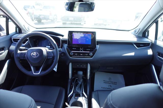 2024 Toyota Corolla Cross XLE