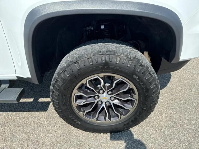 2022 Chevrolet Colorado 4WD Crew Cab Short Box ZR2