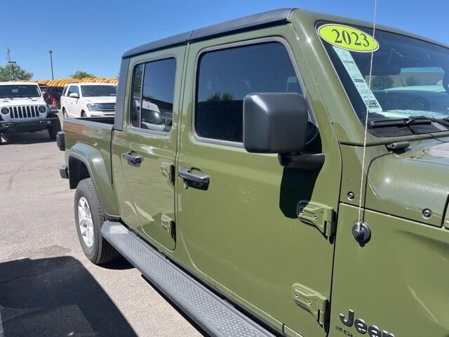 2023 Jeep Gladiator Sport S 4x4