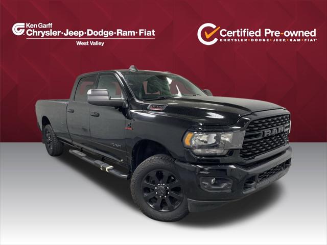 2022 RAM 3500 Big Horn Crew Cab 4x4 8 Box