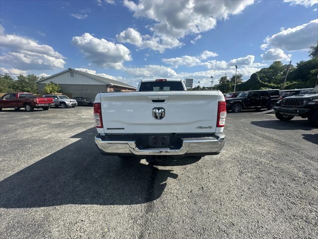 2022 RAM 3500 Big Horn Crew Cab 4x4 8 Box