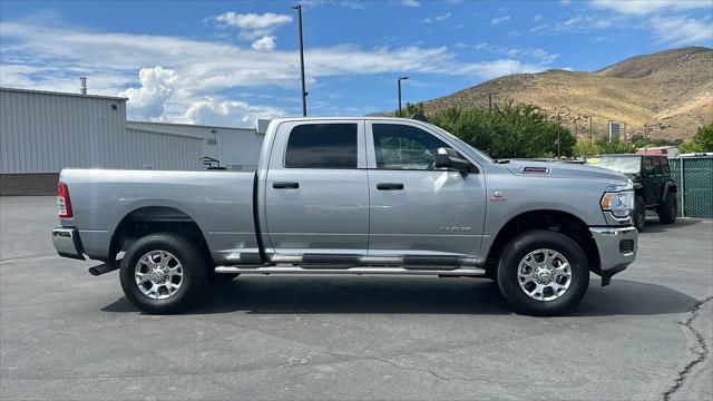 2022 RAM 2500 Tradesman Crew Cab 4x4 64 Box