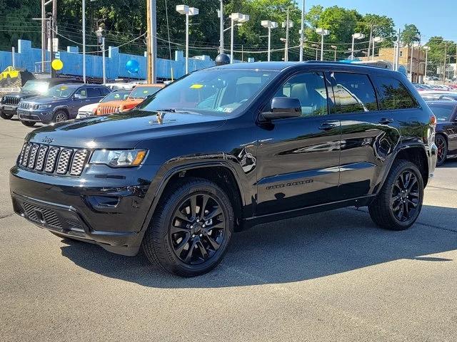 2021 Jeep Grand Cherokee Laredo X 4x4