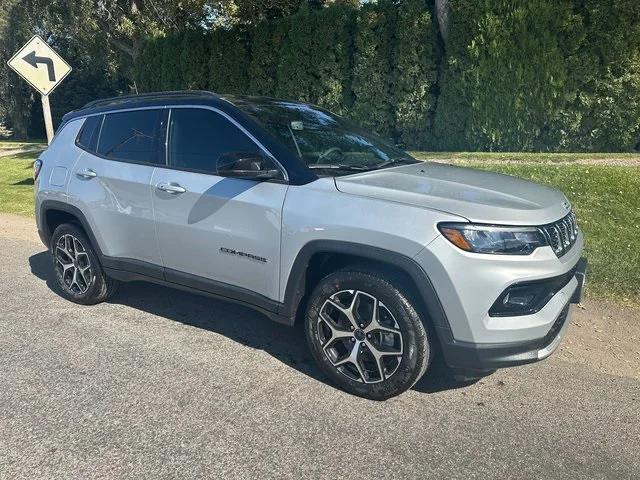 2025 Jeep Compass COMPASS LIMITED 4X4