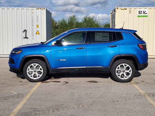 2025 Jeep Compass COMPASS SPORT 4X4