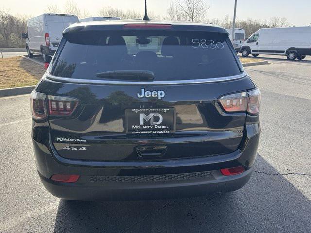 2025 Jeep Compass COMPASS SPORT 4X4