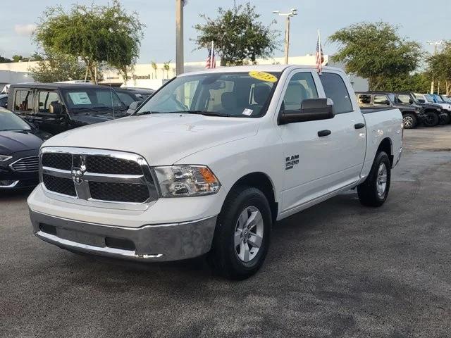 2023 RAM 1500 Classic SLT Crew Cab 4x2 57 Box