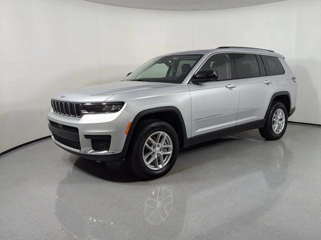 2023 Jeep Grand Cherokee L Laredo 4x4