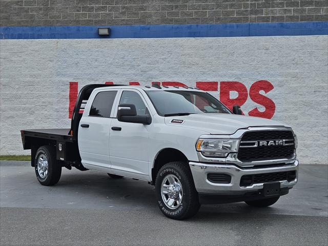 2023 RAM Ram 3500 RAM 3500 TRADESMAN CREW CAB 4X4 8 BOX