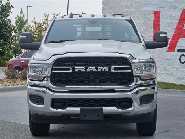 2023 RAM Ram 3500 RAM 3500 TRADESMAN CREW CAB 4X4 8 BOX