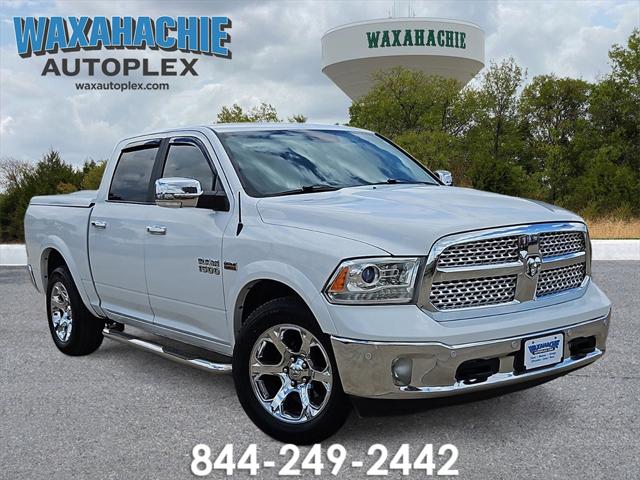 2017 RAM 1500 Laramie Crew Cab 4x4 57 Box