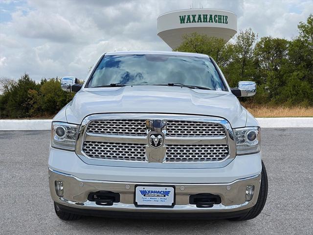 2017 RAM 1500 Laramie Crew Cab 4x4 57 Box