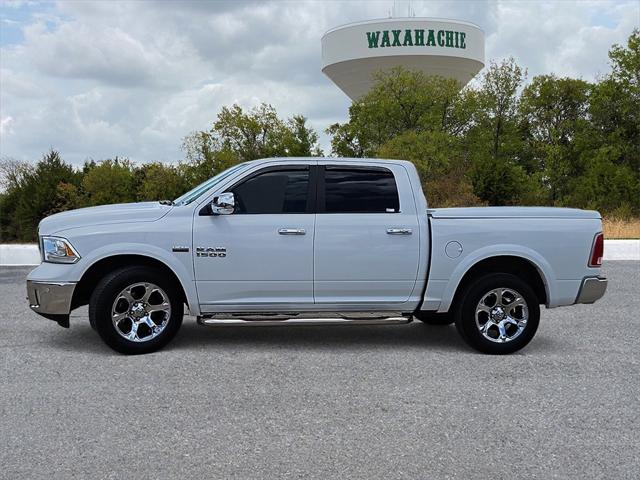 2017 RAM 1500 Laramie Crew Cab 4x4 57 Box