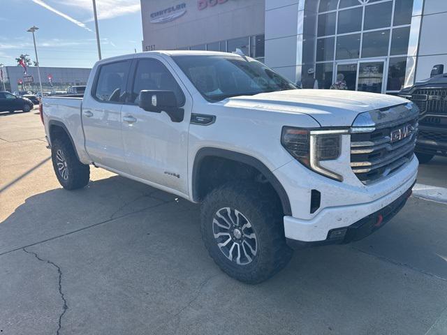 2023 GMC Sierra 1500 4WD Crew Cab Short Box AT4 2023 GMC Sierra 1500 4WD Crew Cab Short Box AT4