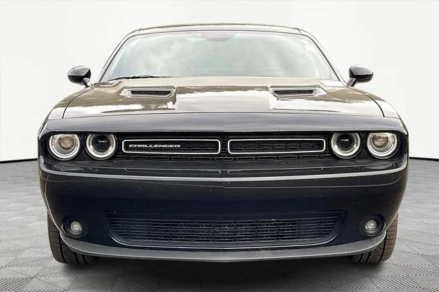 2018 Dodge Challenger SXT Plus