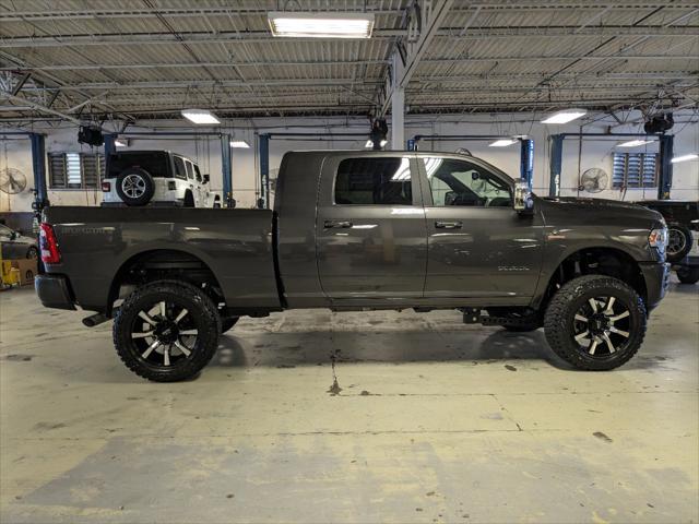 2024 RAM 2500 Laramie Crew Cab 4x4 64 Box