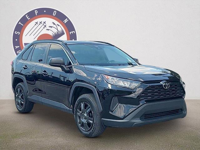 2021 Toyota RAV4 LE