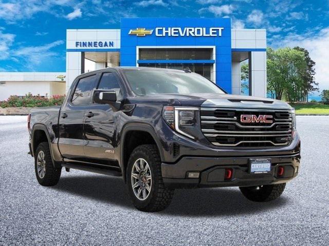 2022 GMC Sierra 1500 4WD Crew Cab Short Box AT4