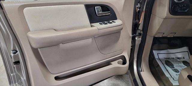 2003 Ford Expedition XLT