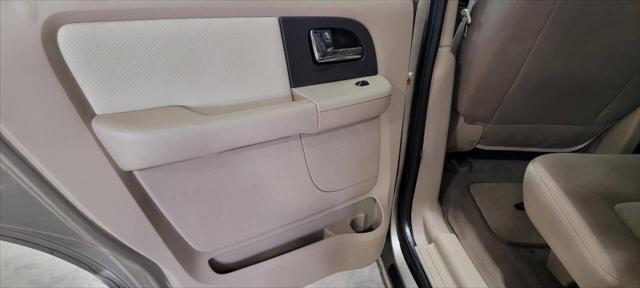 2003 Ford Expedition XLT