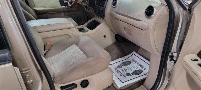 2003 Ford Expedition XLT