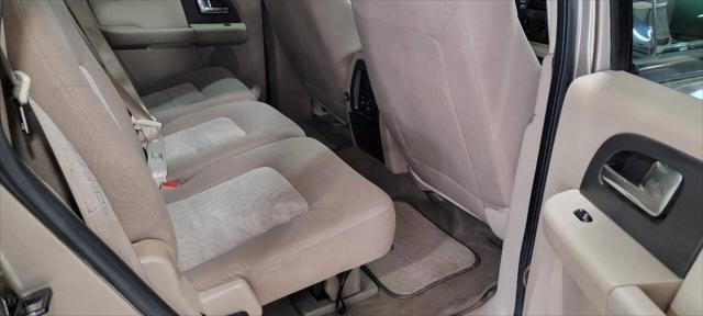 2003 Ford Expedition XLT