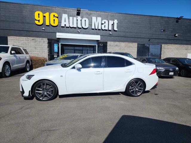 2017 Lexus IS 200t Base 4dr Sedan