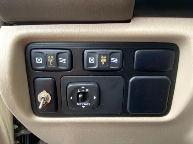Used 2001 Toyota Land Cruiser For Sale in Pikeville, KY