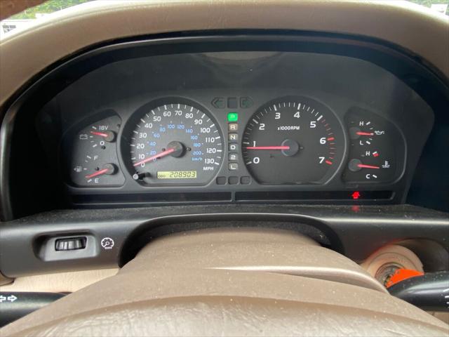 Used 2001 Toyota Land Cruiser For Sale in Pikeville, KY
