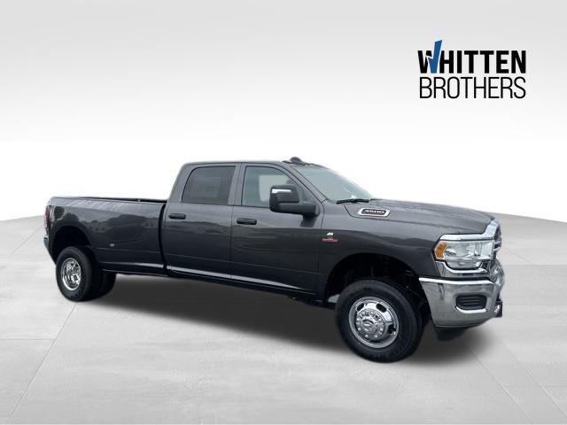 2024 RAM Ram 3500 RAM 3500 TRADESMAN CREW CAB 4X4 8 BOX